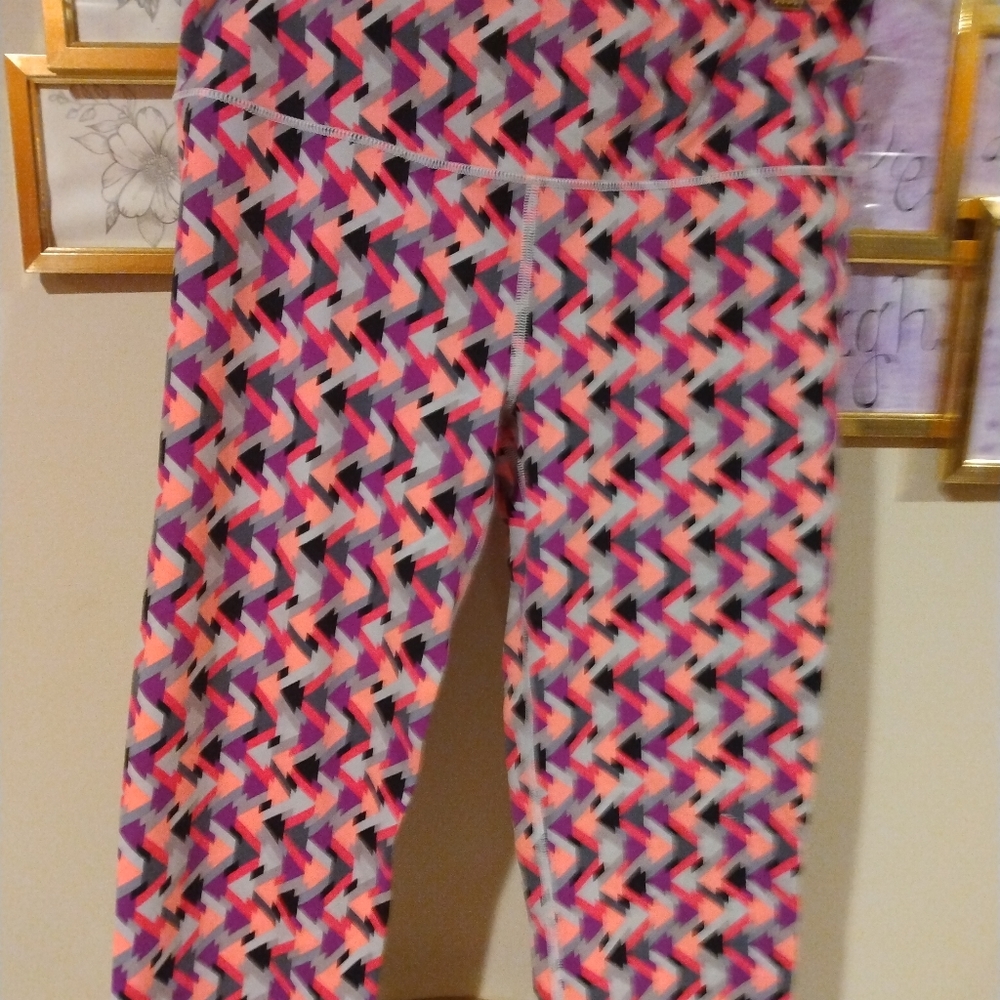 Victoria secret sport Capri leggings